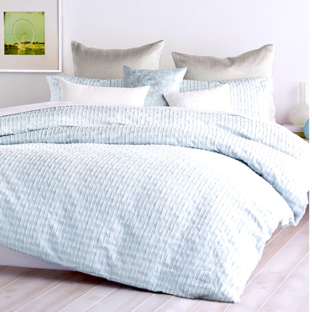 NWT DKNY King Duvet Cover, Refresh, Mist